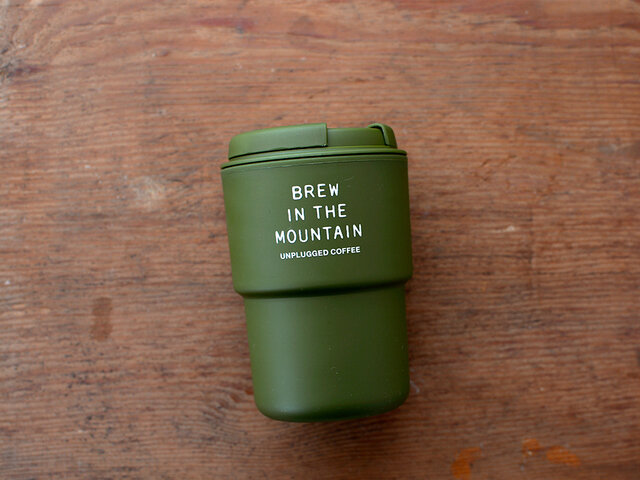 「BREW IN THE MOUNTAIN」のメッセージプリント。