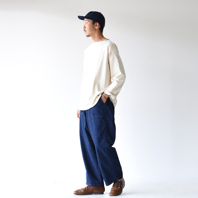 モデル: 180cm 体重: 72kg
color:indigo / size:2(メンズM~L)