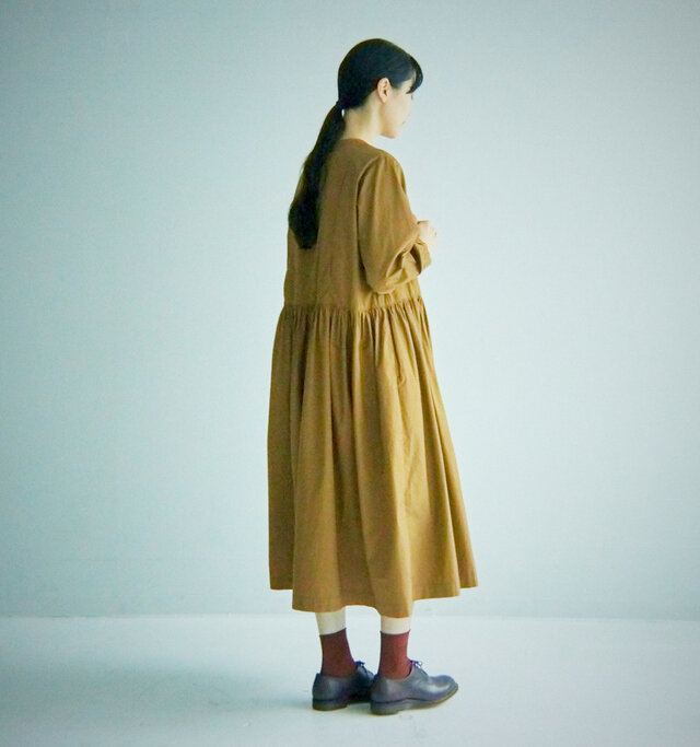 モデル165cm 着用サイズ:0(BEIGE)