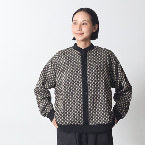 UNIVERSAL TISSU|レトロな幾何学ジャガード クルーネックカーディガン kurashisha