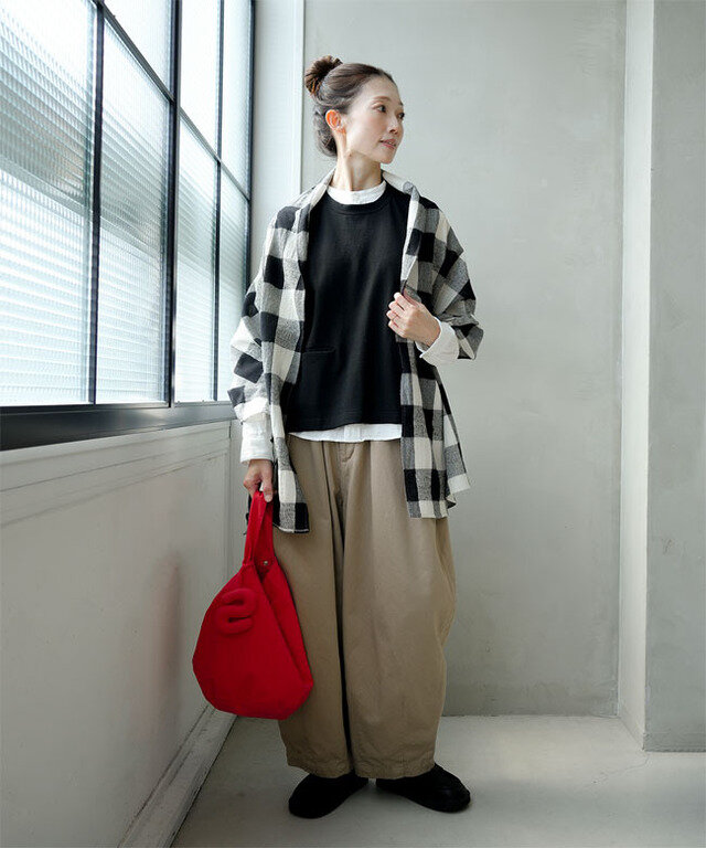 身長:164cm / カラー:IVO/BLK / サイズ:F