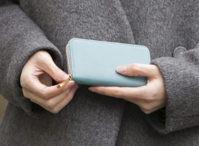 THE PITH/MINI ROUND-ZIP WALLET（画像はFORGET ME NOT）