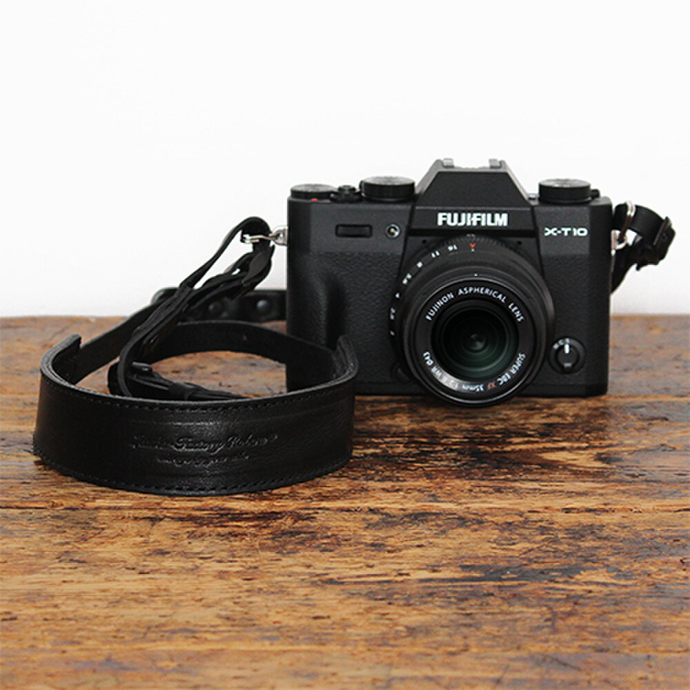 Monogram オールレザーカメラストラップ Black Black Monogram モノグラム キナリノモール Monogram オールレザーカメラストラップ Black Black Monogram モノグラム キナリノモール