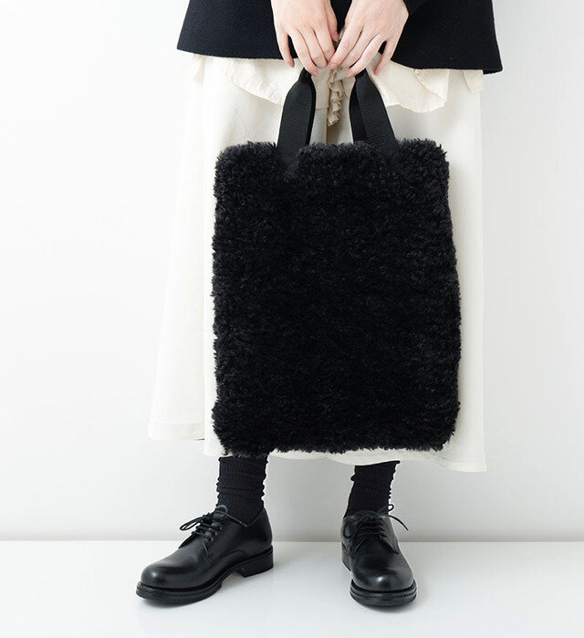 color : BLACK , model : 162cm