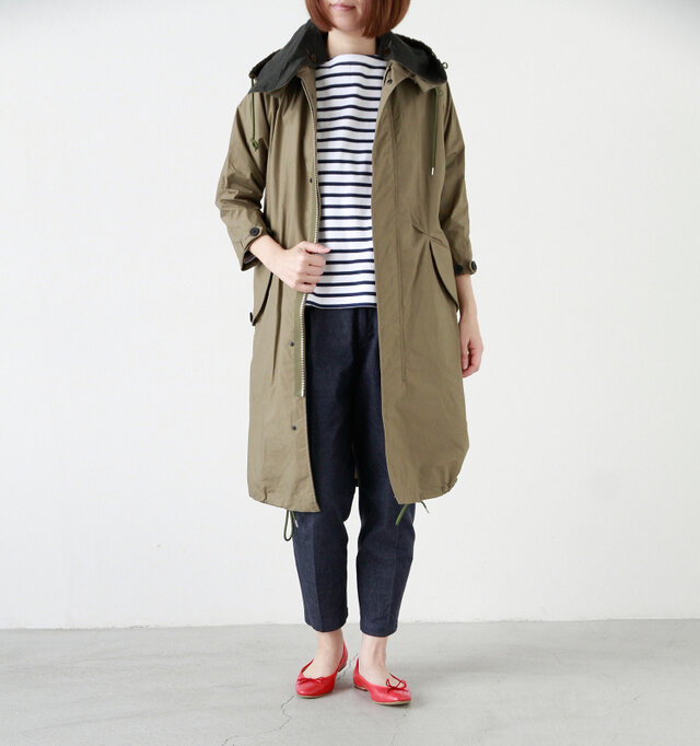 model yumi
height : 165cm / weight : 52kg
color : red / size : 23.5cm