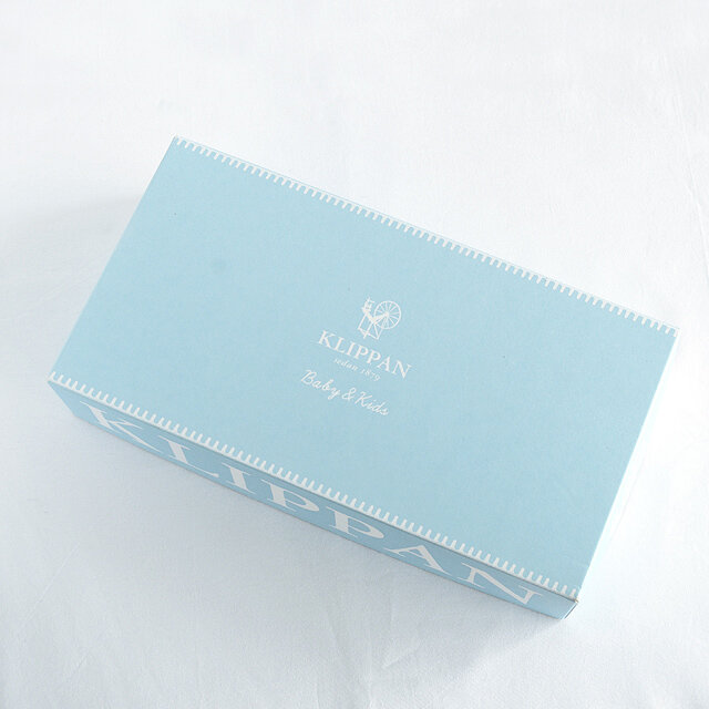 クリッパンブランケットのミニサイズ専用ボックスです。
白いリボンで仕上げます。
★KLIPPANの他の商品や、KLIPPANブランド以外の商品にはご利用いただけません。