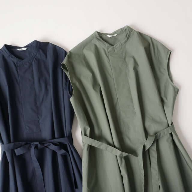 カラーは甘くなりすぎない「dk.navy(ダーク ネイビー)」と「khaki(カーキ)」の2色をご用意しました。