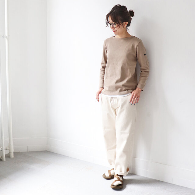 ベージュ / 0 着用、モデル身長:167cm