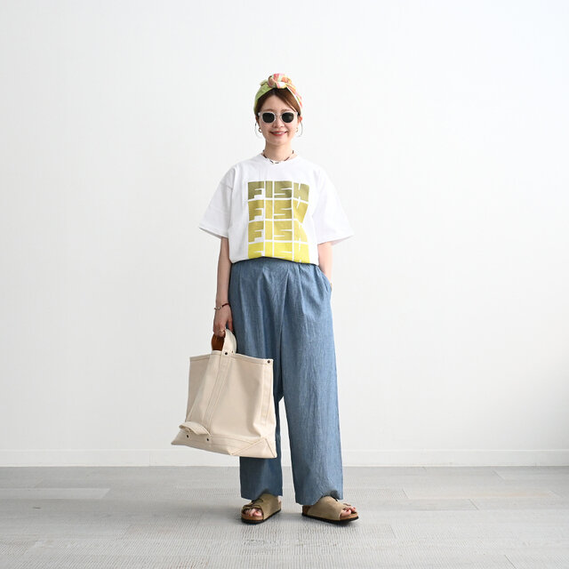 ■ブルー(身長160cm、着用サイズ0)