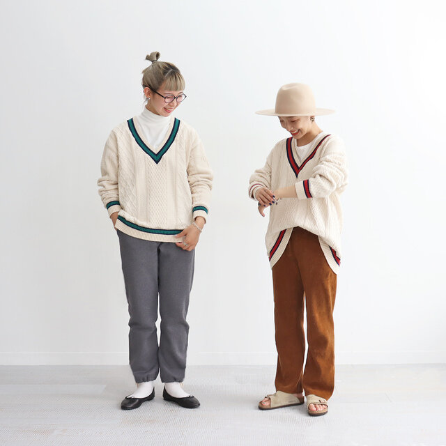 グリーン (身長165cm) 、ダークレッド (身長155cm)