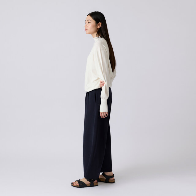 model:168cm color:シロ