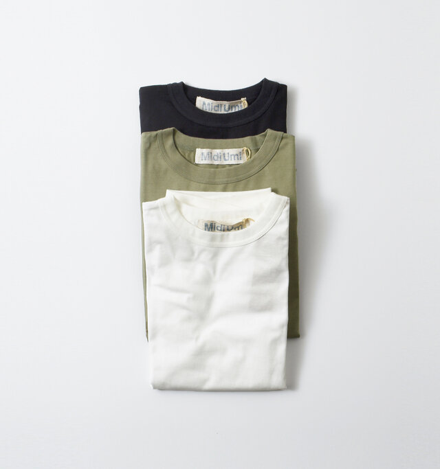 black/ light khaki / off white