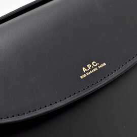 A.P.C.｜スムースレザーフラップショルダーバッグ“MINI GENEVE ON STRAP” f61415-mm アーペーセー