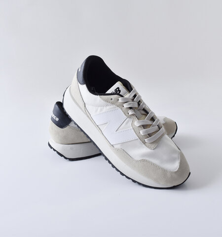 New Balance スエード リップストップアッパーランニングスニーカー Ms237 Ms237 Yh 21aw予約 Piu Di Aranciato ピウディアランチェート キナリノモール New Balance スエード リップストップアッパーランニングスニーカー Ms237 Ms237 Yh 21aw予約 Piu Di Aranciato ピウディアランチェート キナリノモール