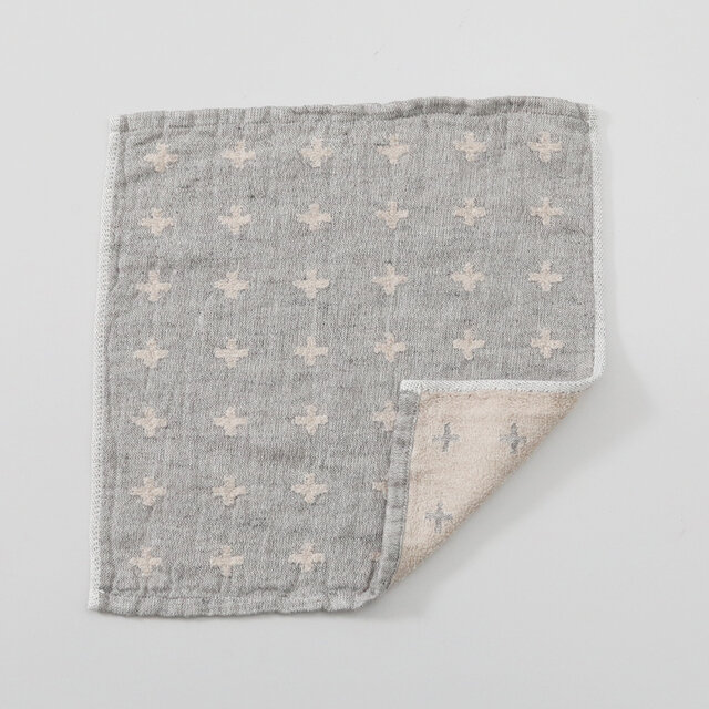 チャコールグレー