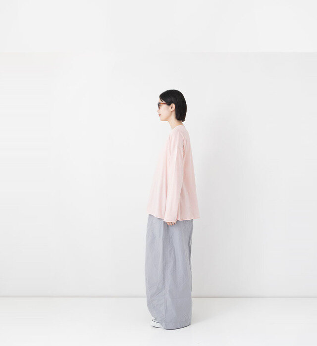 color : PINK , model : 162cm