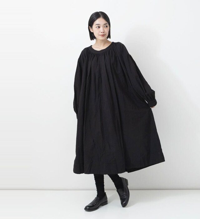 color : SUMIKURO , model : 162cm