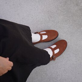 hanamikoji｜Tストラップシューズ　スエードブラウン　靴　シューズ