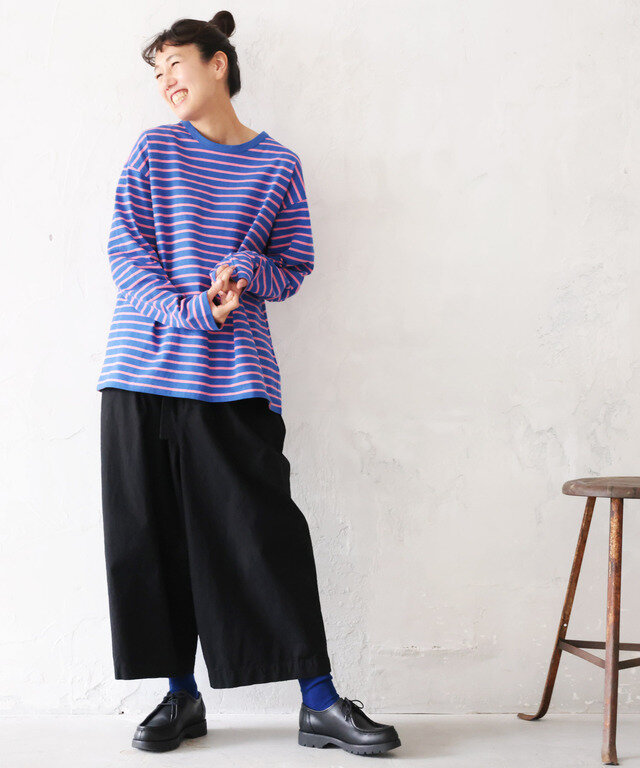 ブルー×ピンク 身長:162cm 着用サイズ:M