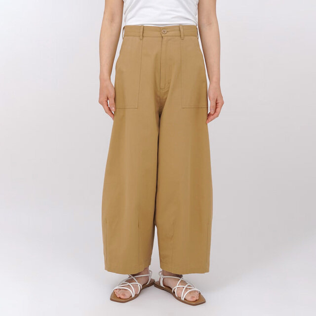 beige / model : 168cm