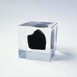 ウサギノネドコ｜Sola cube Mineral 黒曜石（4cm角）