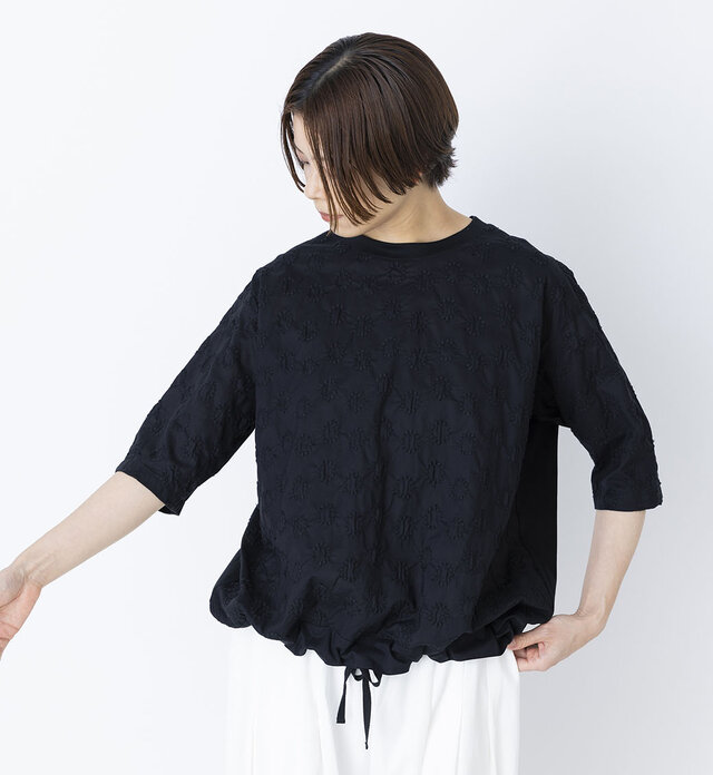 着用カラー:クロ