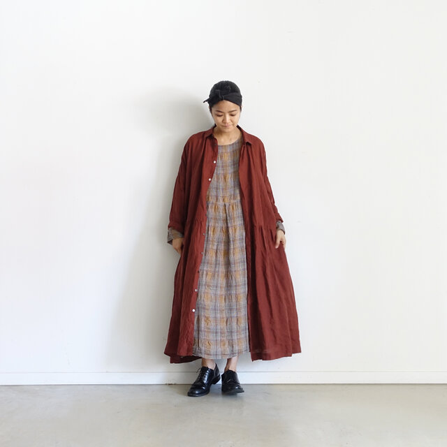 (Model 158cm、Brown着用)