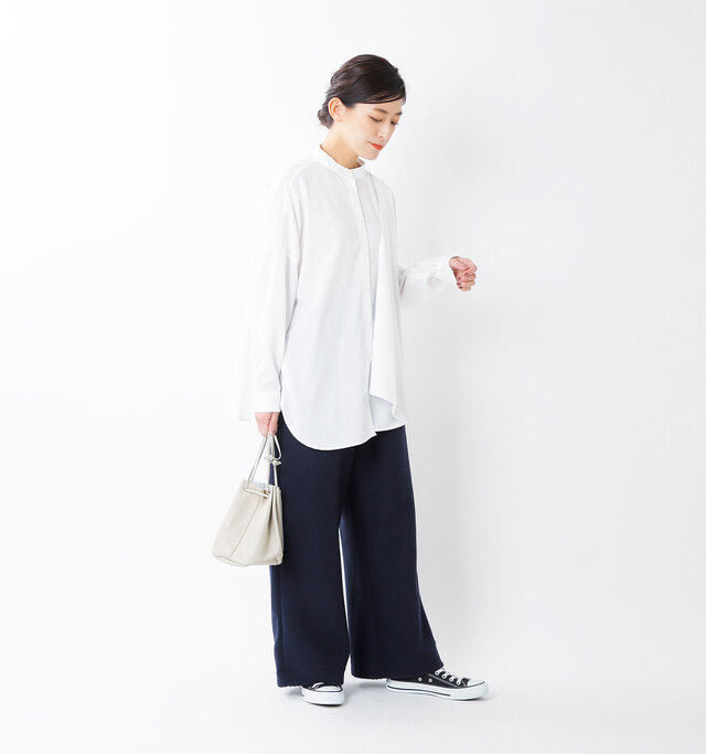 model tomo:158cm / 45kg
color : navy / size : F