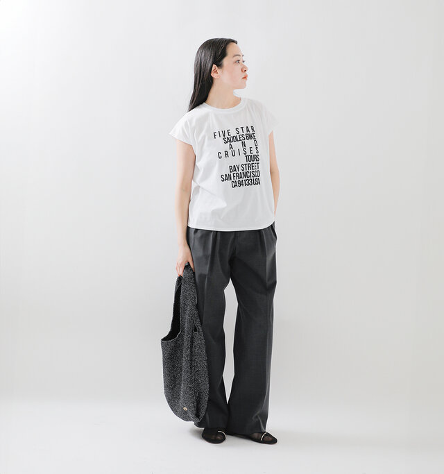 model saku:163cm / 43kg
color : white / size : F