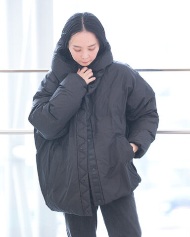 White Mountaineering|TAION別注 REVERSIBLE DOWN JACKET - BLACK