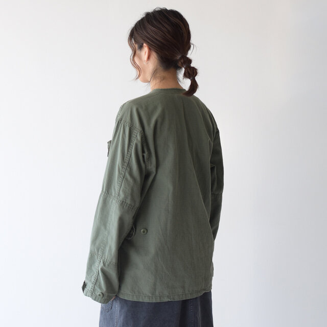 (Back)
