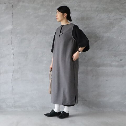 sabbatum|トロワッシャー フロントタブワンピースベスト
