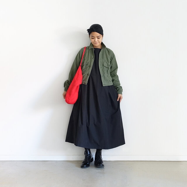 Model 158cm、Black 着用