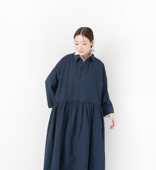 color : NAVY , model : 162cm
