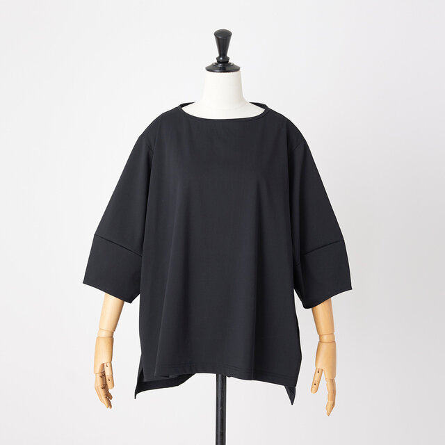 color: クロ<UT502AW82>