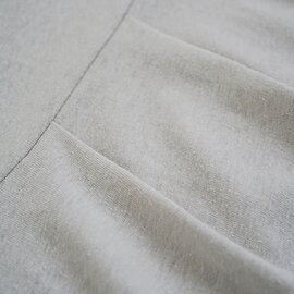Mochi｜ tuck t-shirt [ms22-to-02/chalk] タックTシャツ