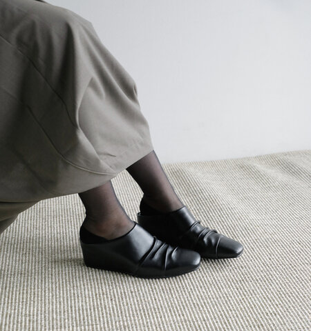 Studio Doe|PUレザー プリーツデザイン インヒール ミュール Pleated Heeled Slippers ds-262ohl24