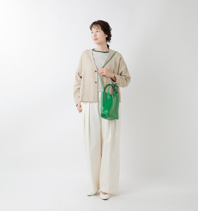 model mizuki：168cm / 50kg 
color : prato / size : F