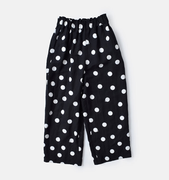 color : black