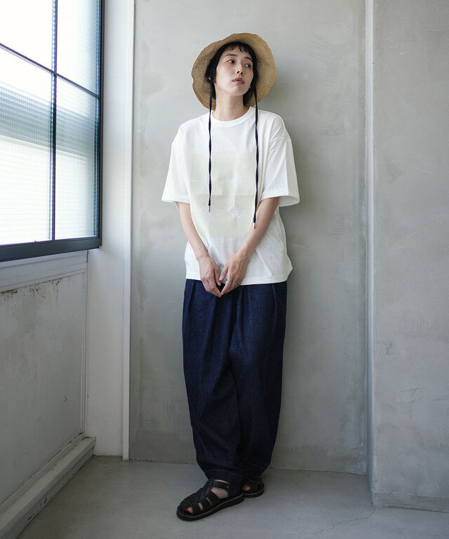 身長:164cm / カラー:02 オイスター / サイズ:onesize
