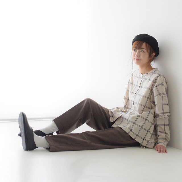 モデル: 162cm / 43kg
color:brown / size:36(S~M)