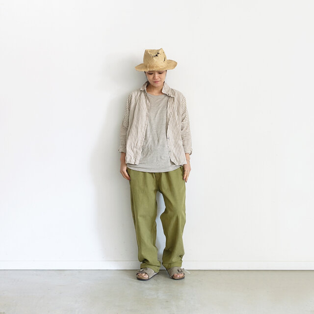(Model 158cm、Olive着用)