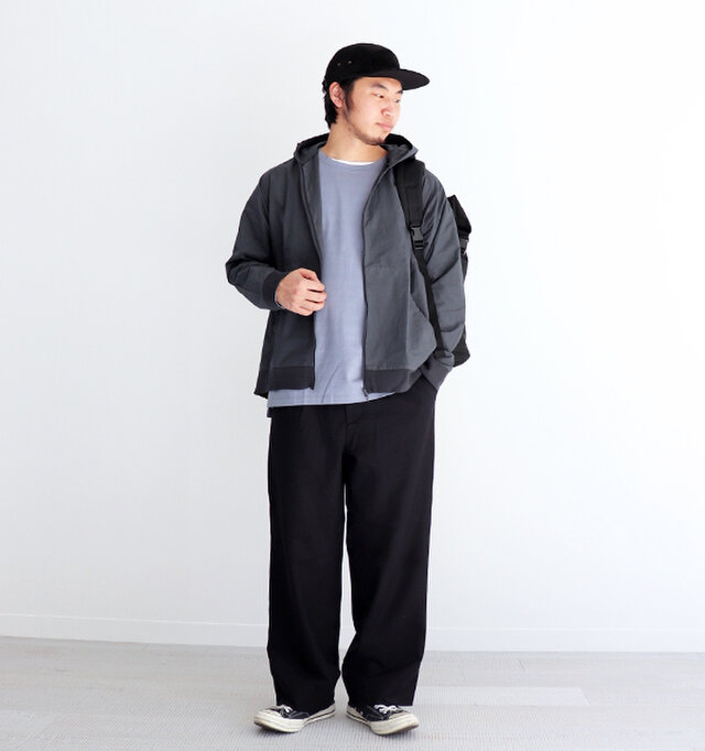インクブラック / 3 着用、モデル身長:174cm、体重:70kg