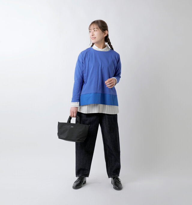 model tomo：158cm / 45kg 
color : gray stripe / size : F