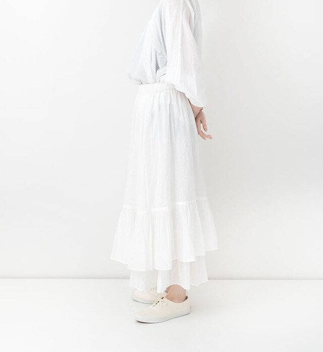 color : WHT , model : 162cm