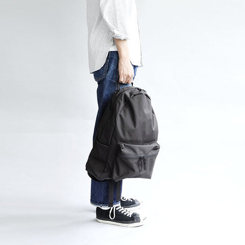 STANDARD SUPPLY|MATTE DAILY DAYPACK