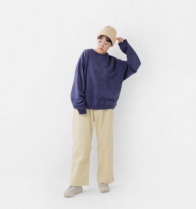 model saku:163cm / 43kg
color : navy / size : M