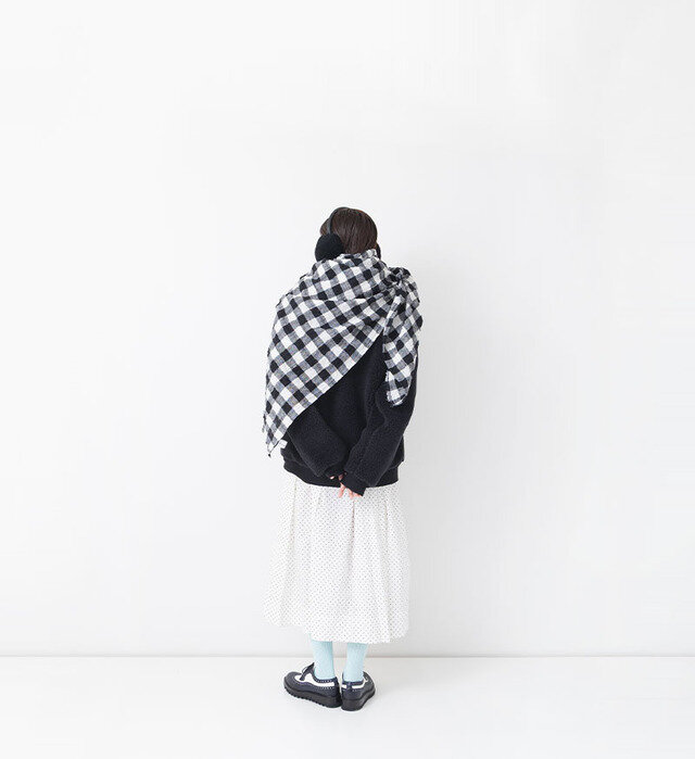 color : WHT×BLK , model : 162cm