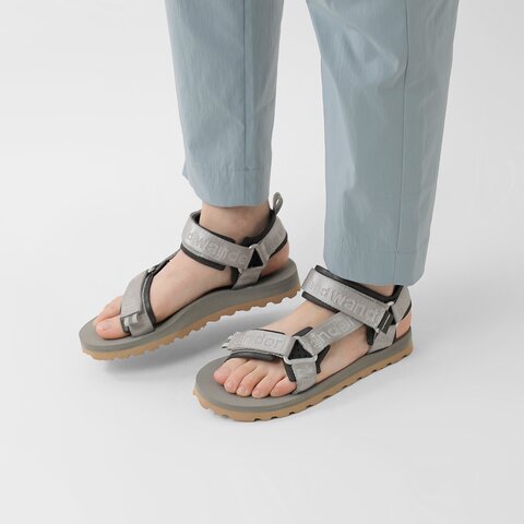 and wander|ナイロン ジャガード テープ サンダル “Ny JQ tape sandals” 574-5978250-mn
