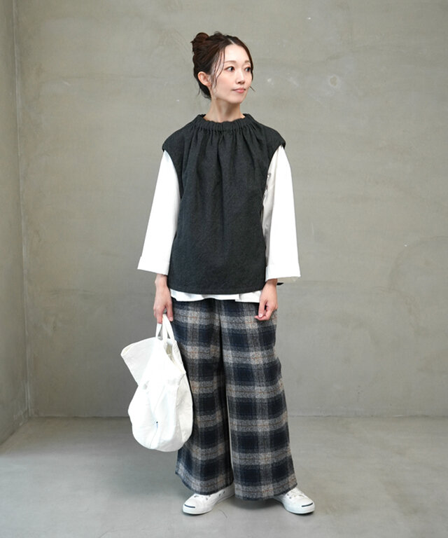 身長:164cm / カラー:04.チャコール / サイズ:one size